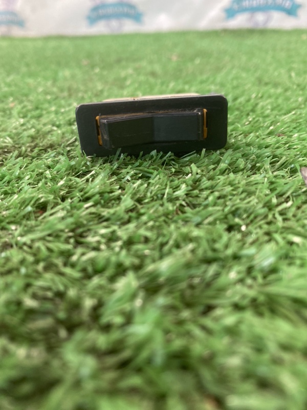 КНОПКА ОТОПИТЕЛЯ лада 2106 2106