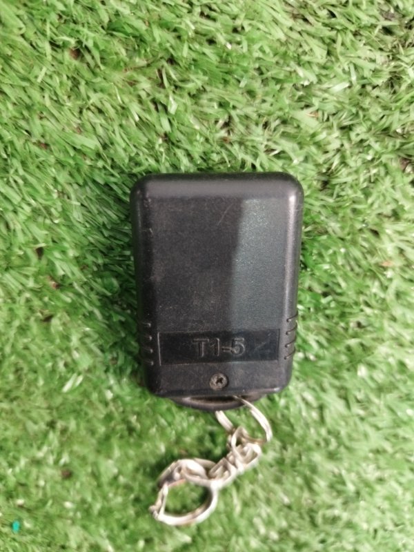 Брелок сигнализации Toyota Carina 1989 st170