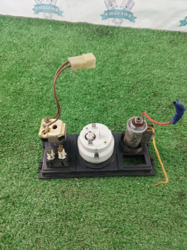 Часы лада 21070 2107