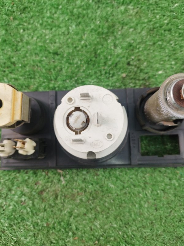 Часы лада 21070 2107