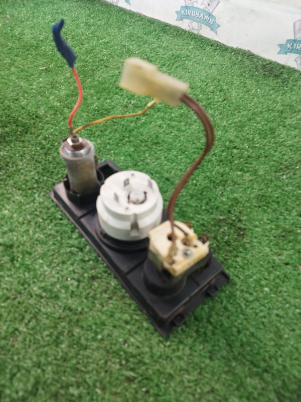 Часы лада 21070 2107