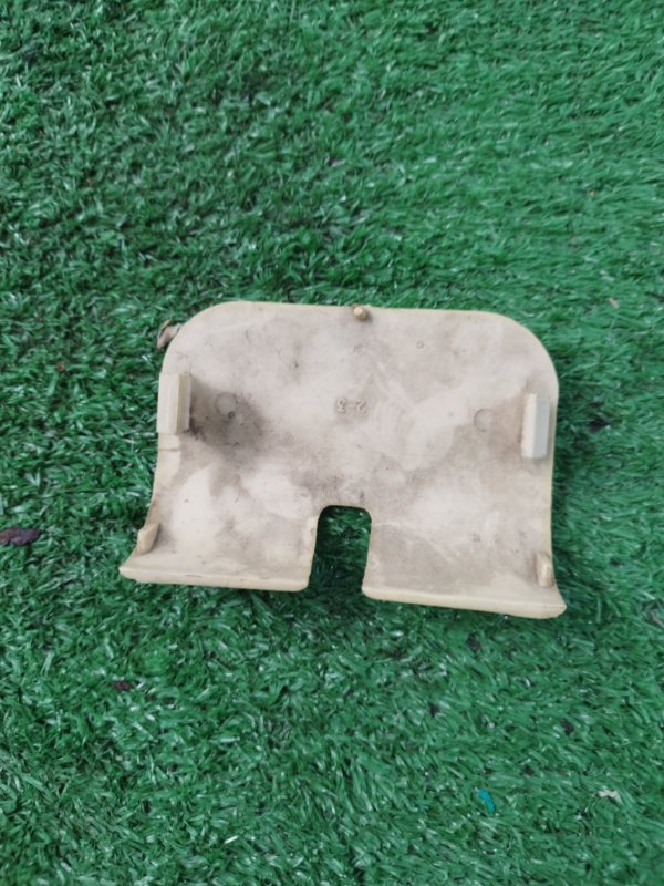 Крепление солнцезащитного козырька лада 21070 2107