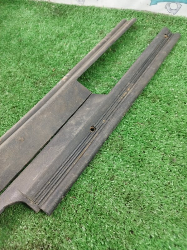 Накладка на порог салона лада 21070 2107