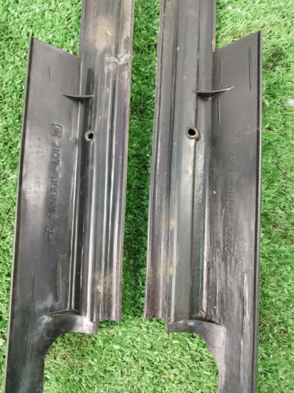 Накладка на порог салона лада 21070 2107