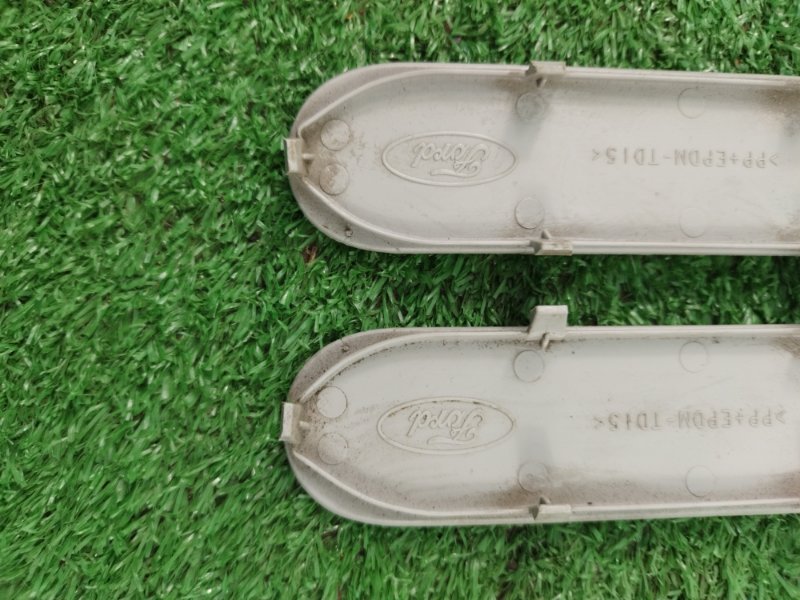 Заглушка кузова Ford FOCUS 2