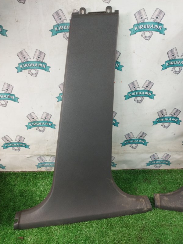 Накладка на стойку кузова Ford FOCUS 2