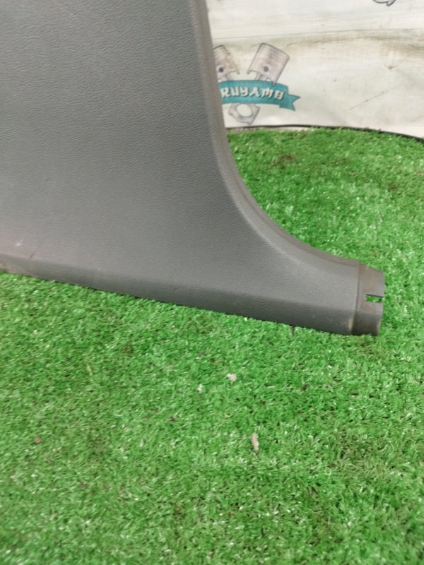 Накладка на стойку кузова Ford FOCUS 2