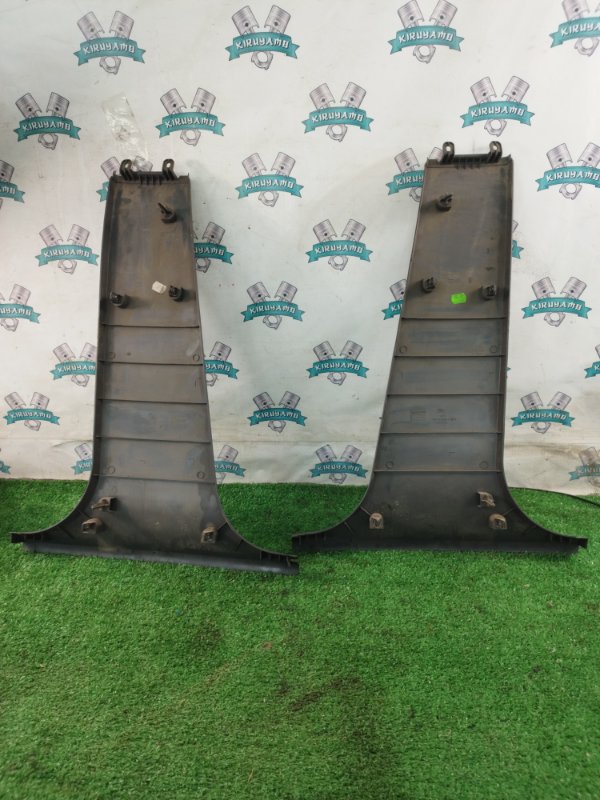 Накладка на стойку кузова Ford FOCUS 2