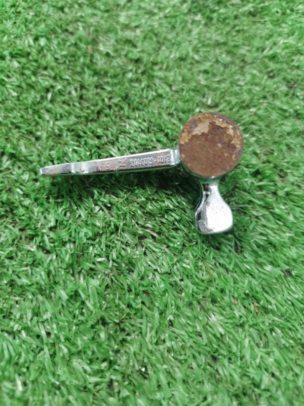 Замок форточки Лада 2106 2106