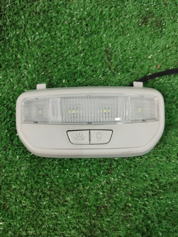 Плафон освещения салона лада Веста 2018