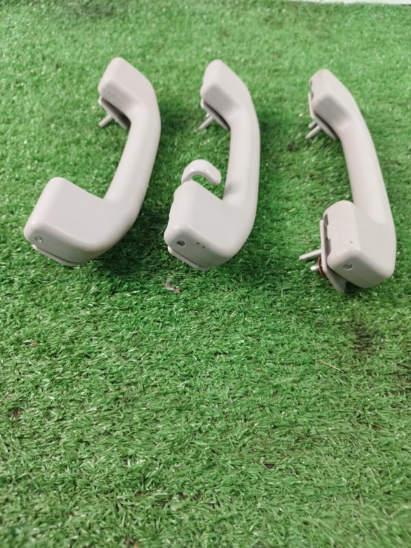 Ручка потолка лада Веста 2018