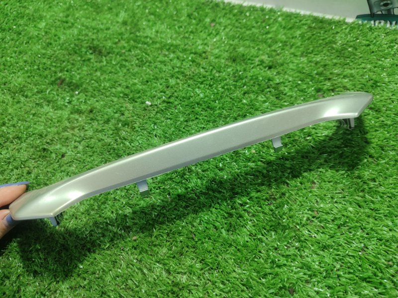 Накладка на торпедо лада Веста 2018