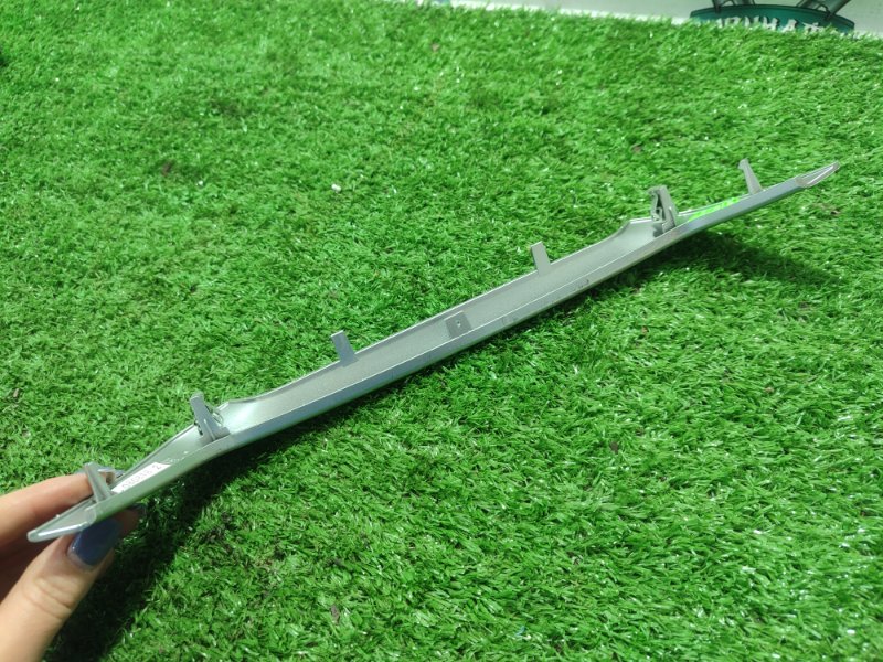 Накладка на торпедо лада Веста 2018