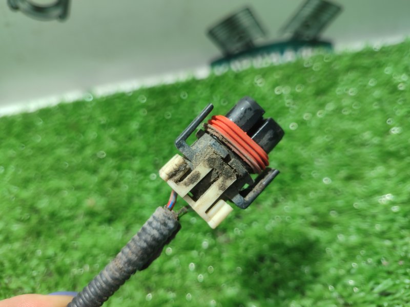 Проводка фары лада Веста 2018