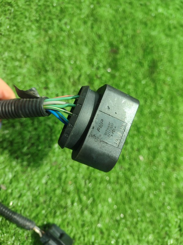 Проводка фары лада Веста 2018