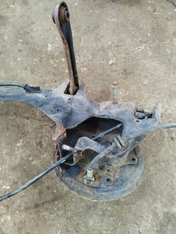 Кулак поворотный Mazda Mazda3 BK