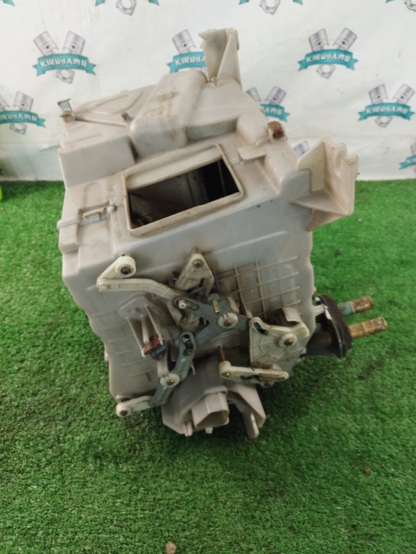 Корпус печки Mitsubishi Pajero 2