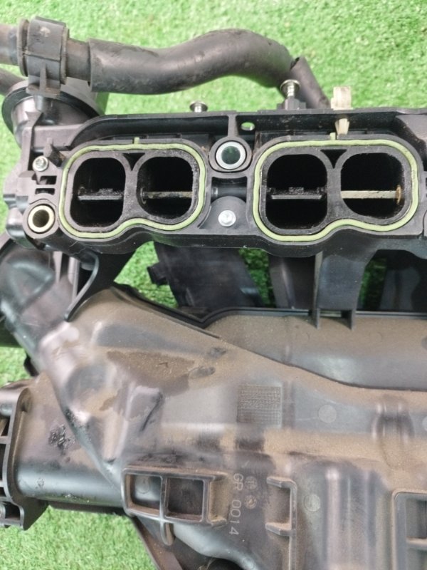 Коллектор впускной Mazda Atenza