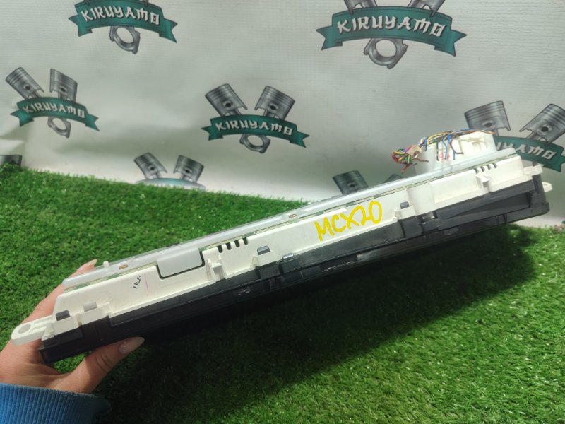 Панель приборов TOYOTA Pronard 2002 MCX20