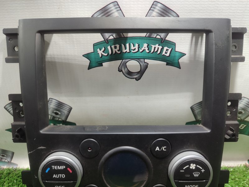 Рамка магнитолы Suzuki Escudo TDA4W