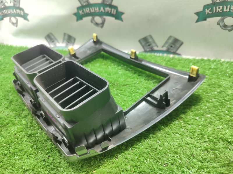 Рамка магнитолы Subaru forester SH5