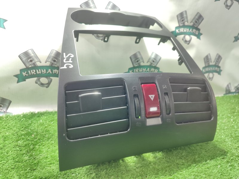 Рамка магнитолы Subaru forester SJ5