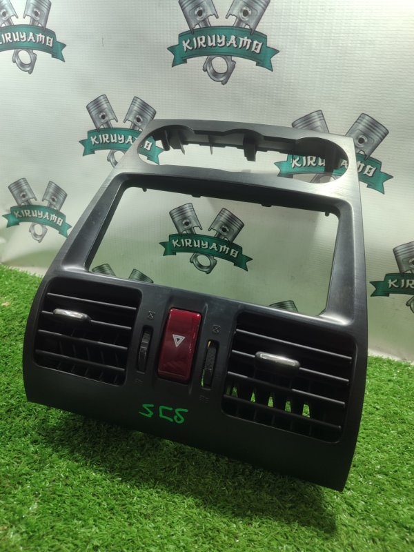 Рамка магнитолы Subaru forester SJ5