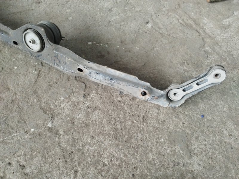 Балка подвески Volkswagen Passat B3