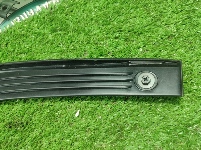 Молдинг бампера Mazda CX-7