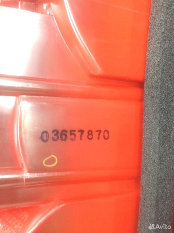 Фонарь Toyota RAV4