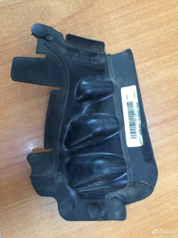 Воздуховод радиатора Ford Kuga 2012-2016