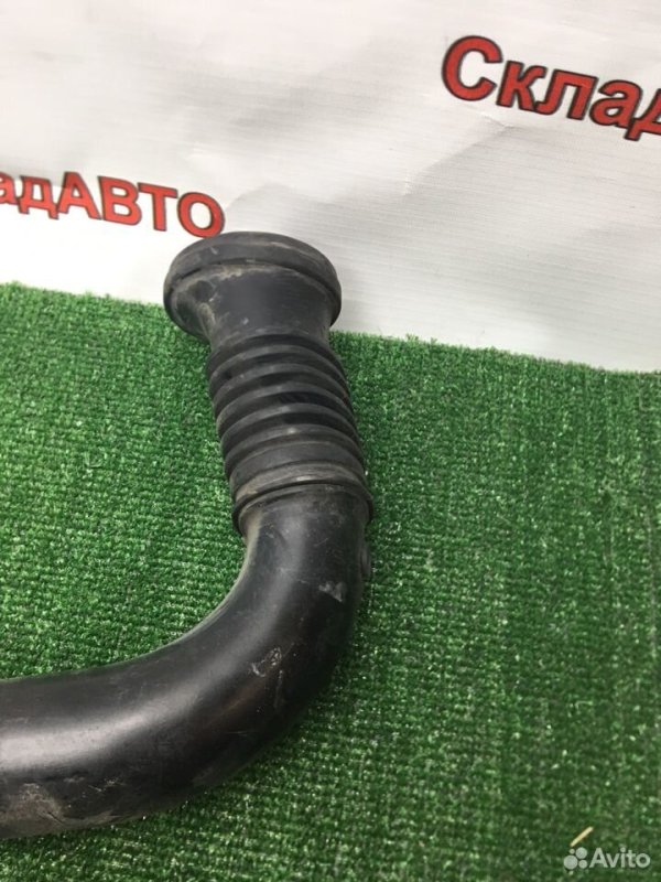 Воздухозаборник Honda Stepwgn RF3