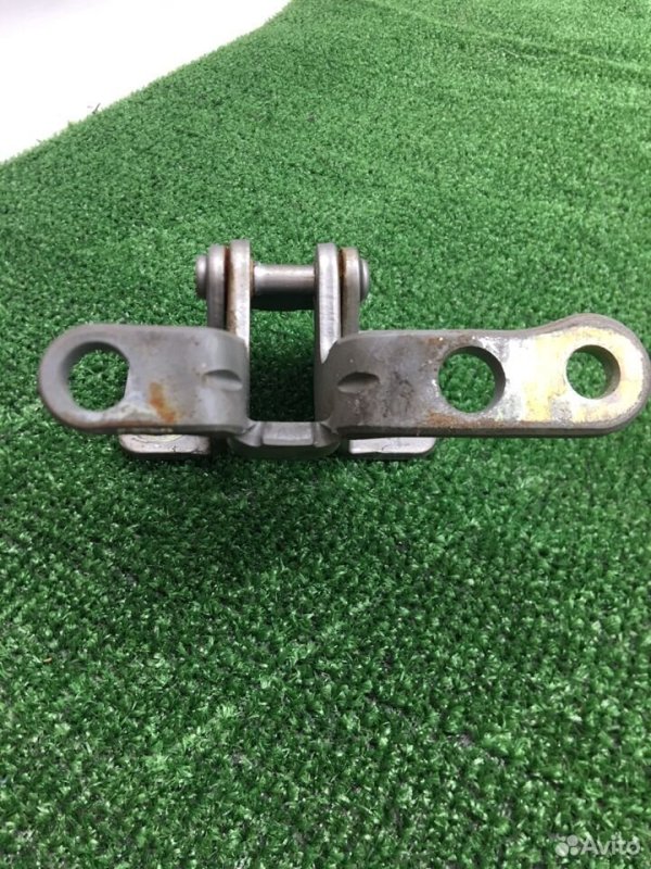 Петля двери Honda Stepwgn RF3
