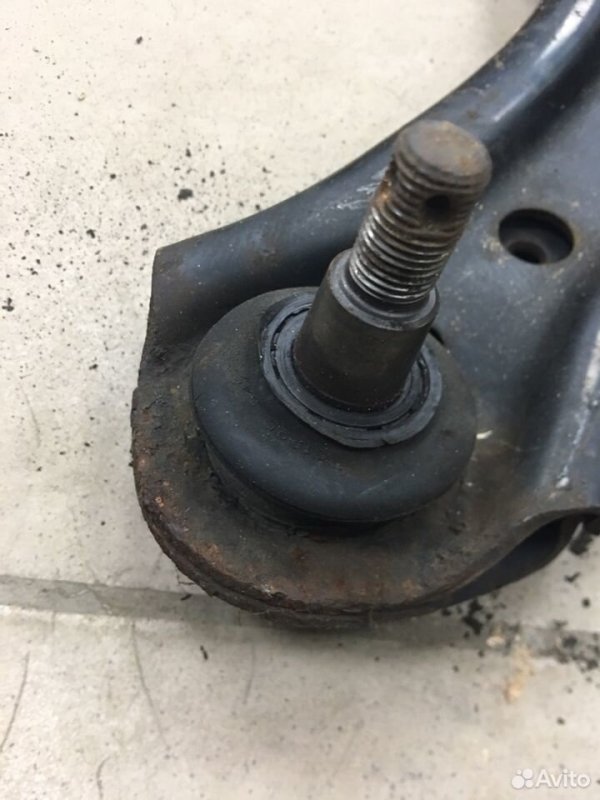 Рычаг Honda Stepwgn 2001-2005 RF3