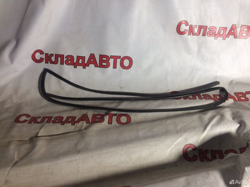 Молдинг лобового стекла Hyundai Getz 2002-2005