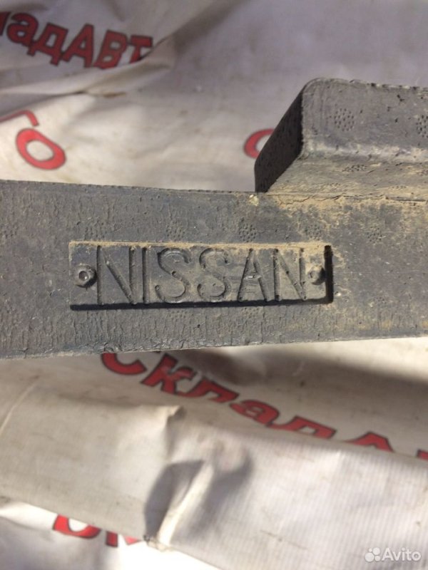 Абсорбер бампера Nissan Tiida