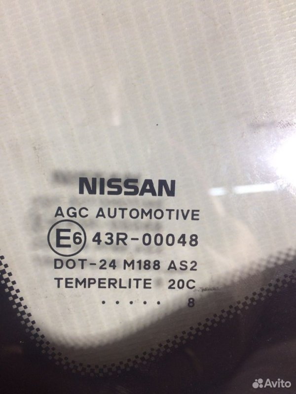 Стекло Nissan Qashqai 2006-2010