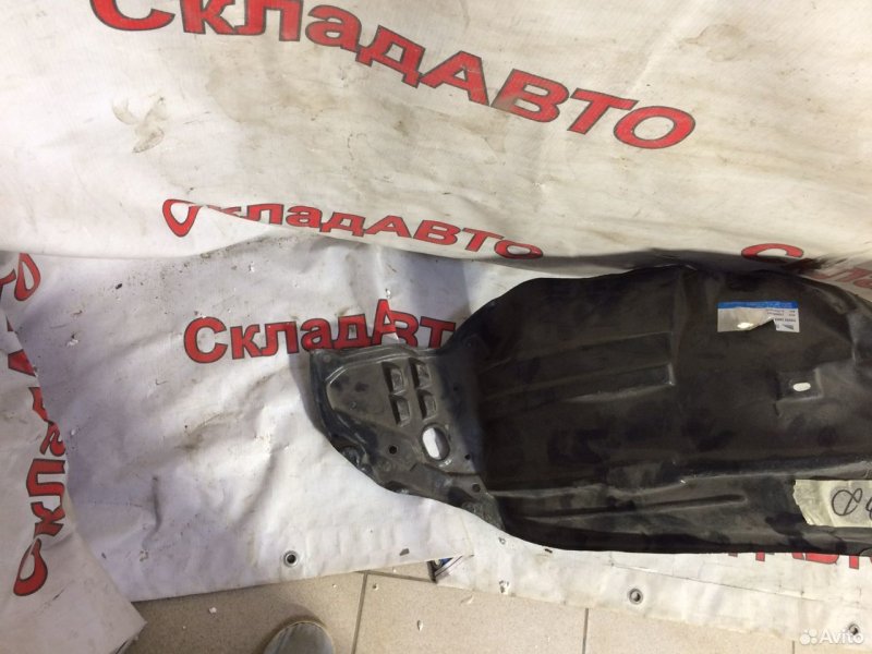 Подкрылок Honda Civic 2005-2009