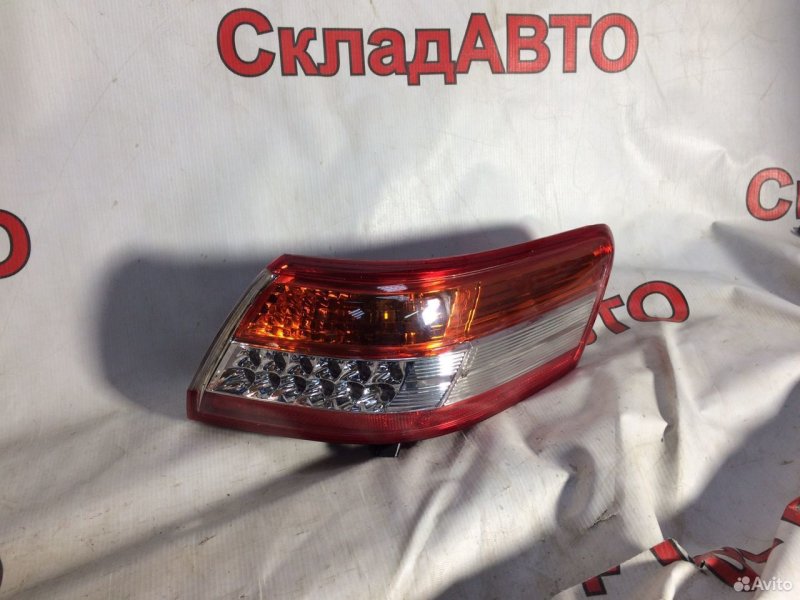 Фонарь Toyota Camry 2009-2011