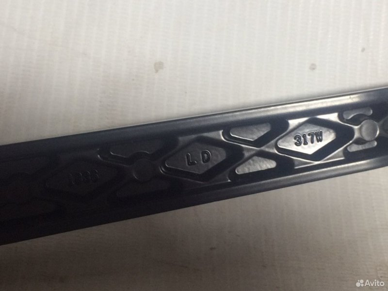 Поводок дворников Lexus GS 2007-2011