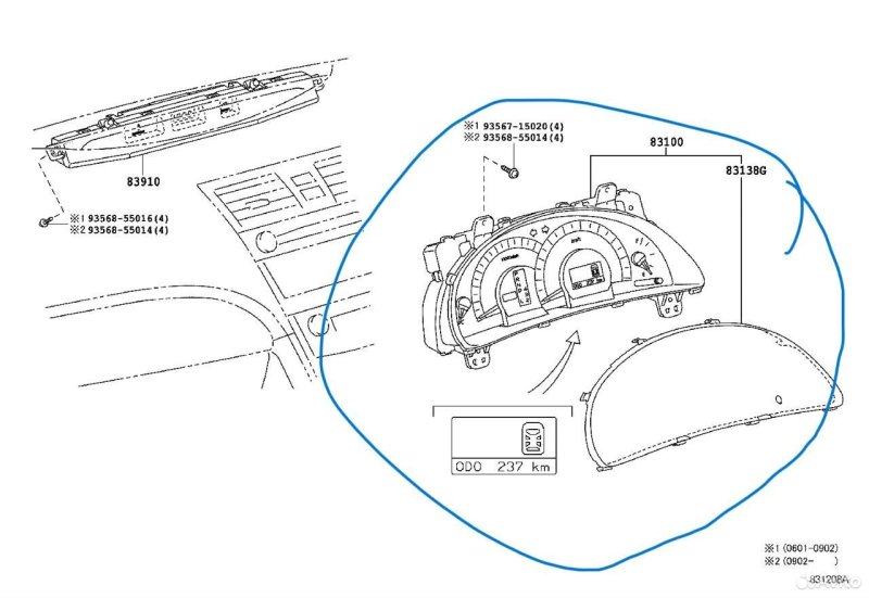 Панель приборов Toyota Camry