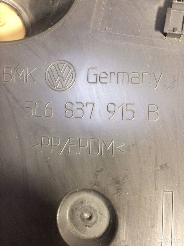 Заглушка двери Volkswagen Jetta