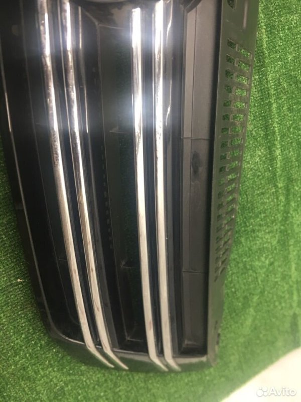 Решетка радиатора Volkswagen Tiguan