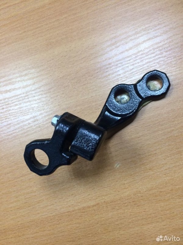 Петля двери Ford Focus 2005-2008