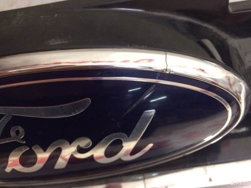 Решетка радиатора Ford Kuga 2012-2016