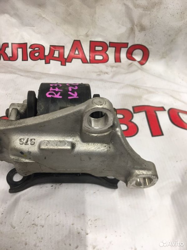 Подушка ДВС Honda Stepwgn 2003-2005