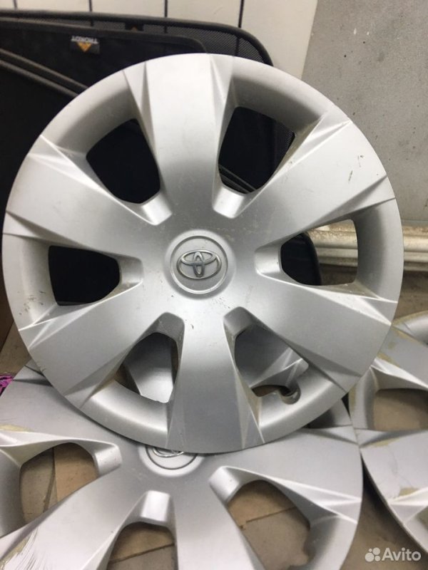 Колпак колеса Toyota Camry 2007 ACV40