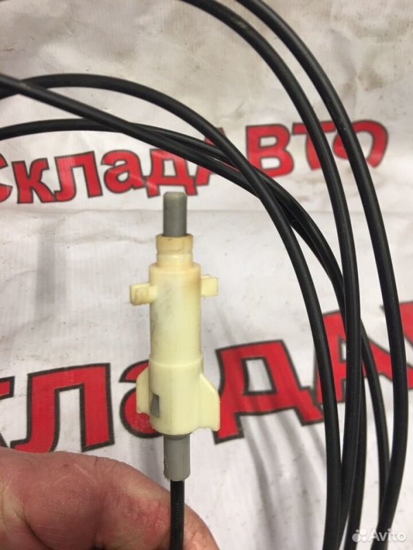 Трос лючка горловины Toyota Estima 2000-2003 ACR40W