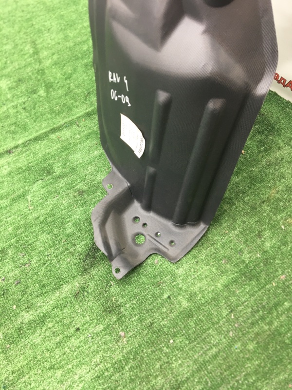 Подкрылок Toyota RAV4 2005-2013