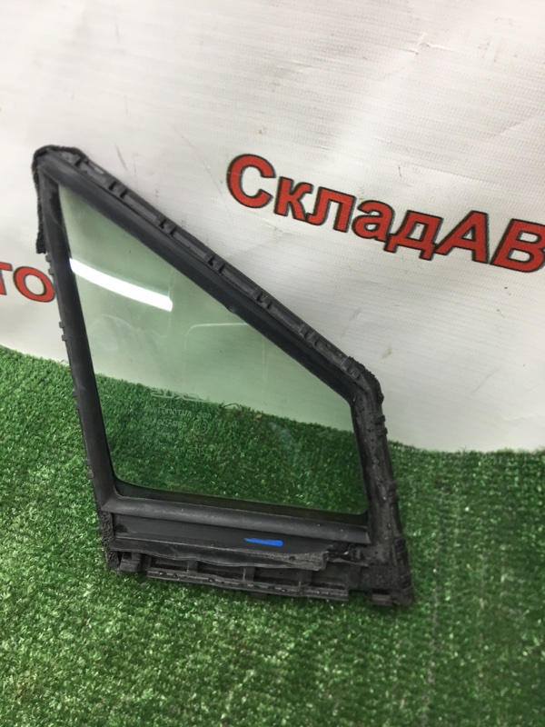 Форточка двери